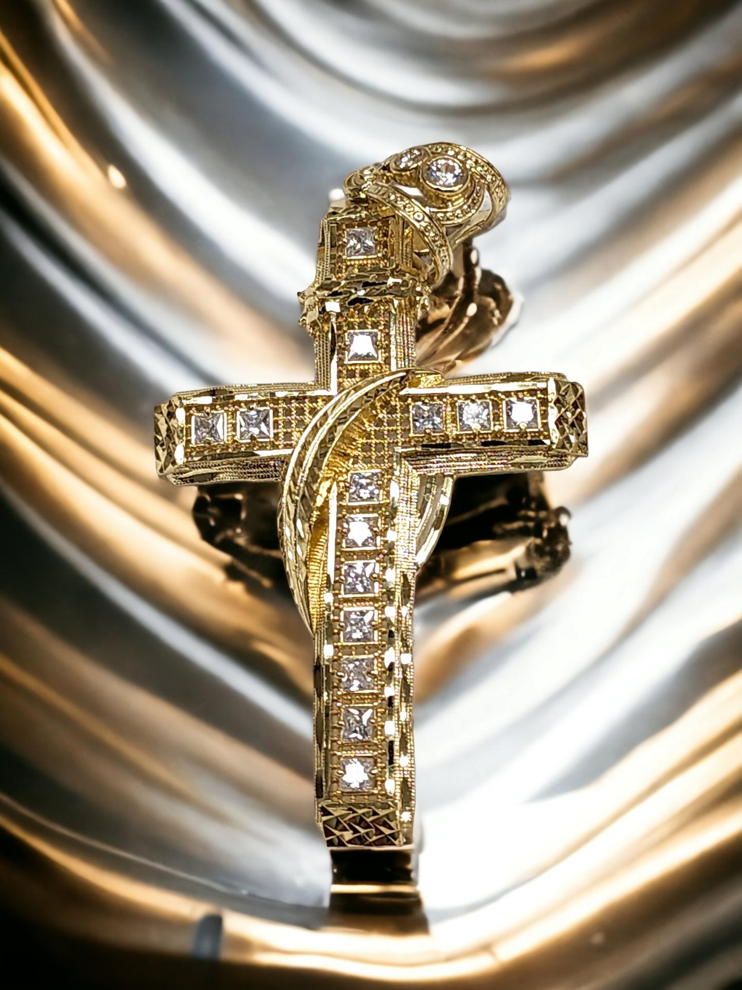 10Kt Yellow Gold Diamond Cut Cross Pendant