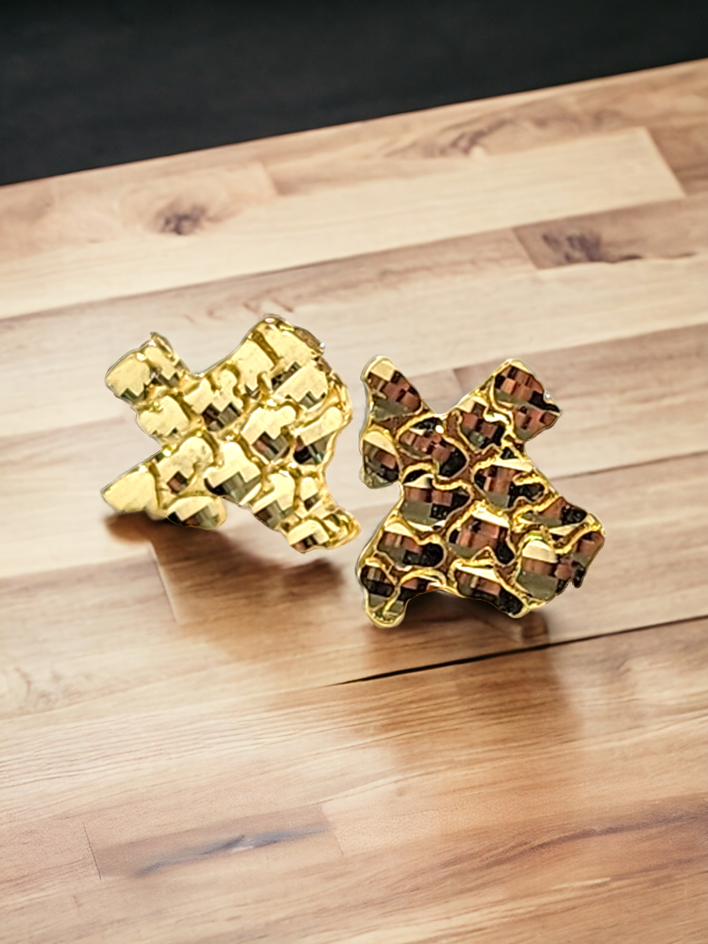 10kt Gold Texas Nugget Earrings