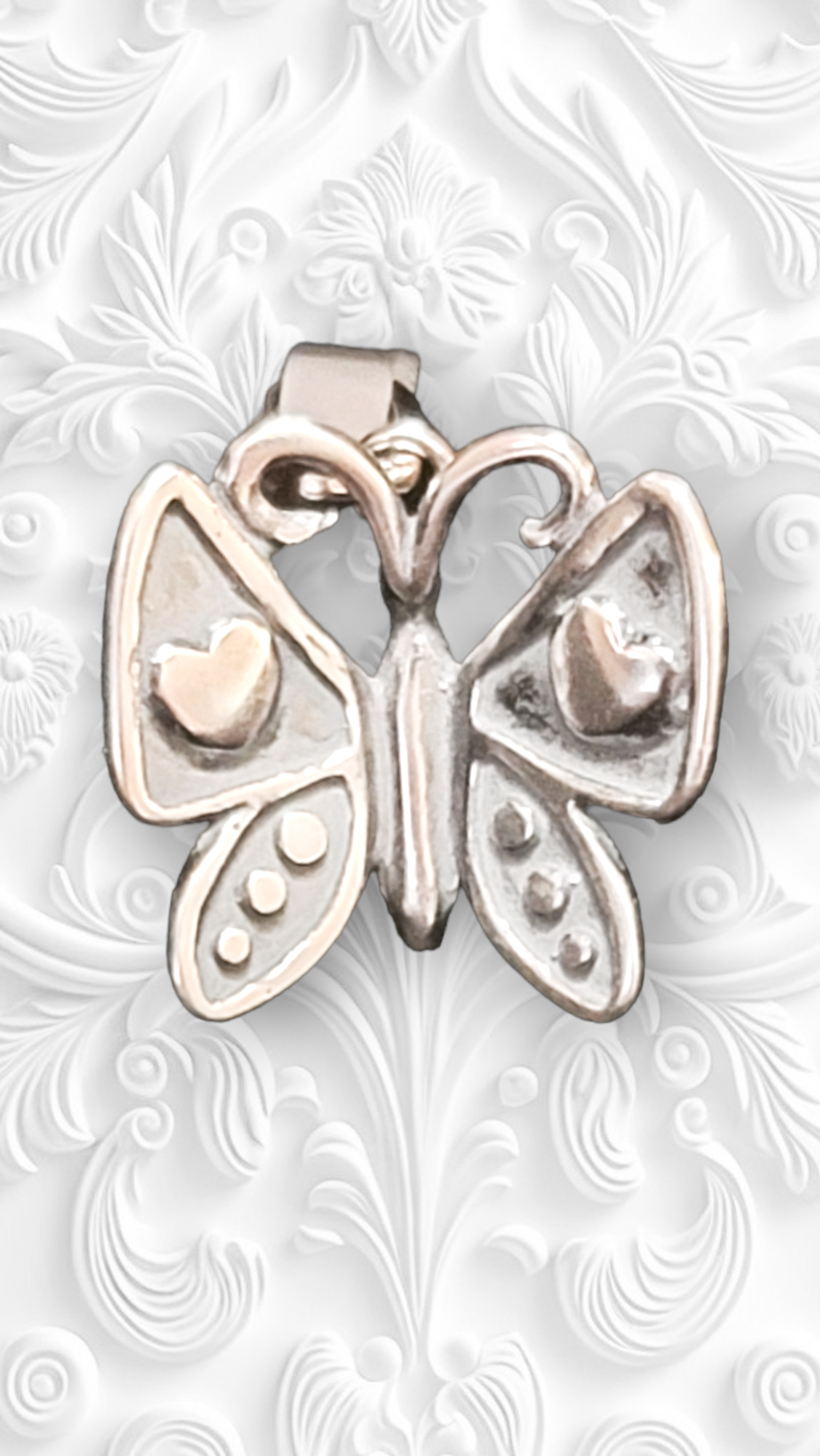 Mariposa Pendant