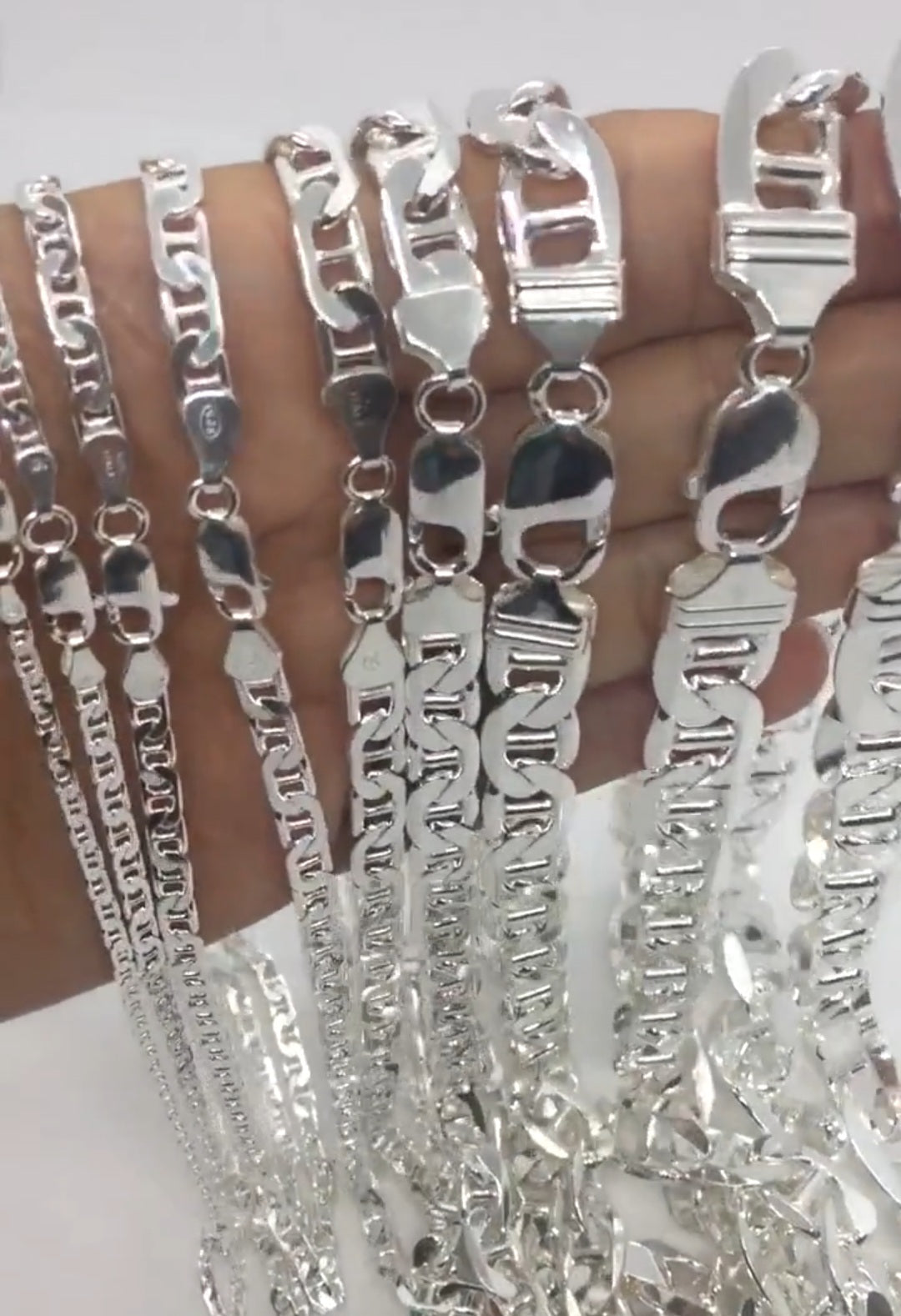 Sterling Silver Gucci Link necklace