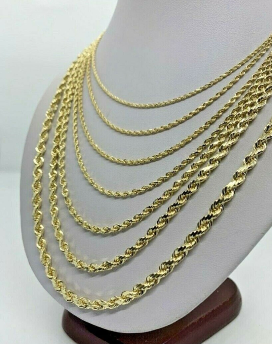 10kt Gold "Hollow" Rope chain necklace