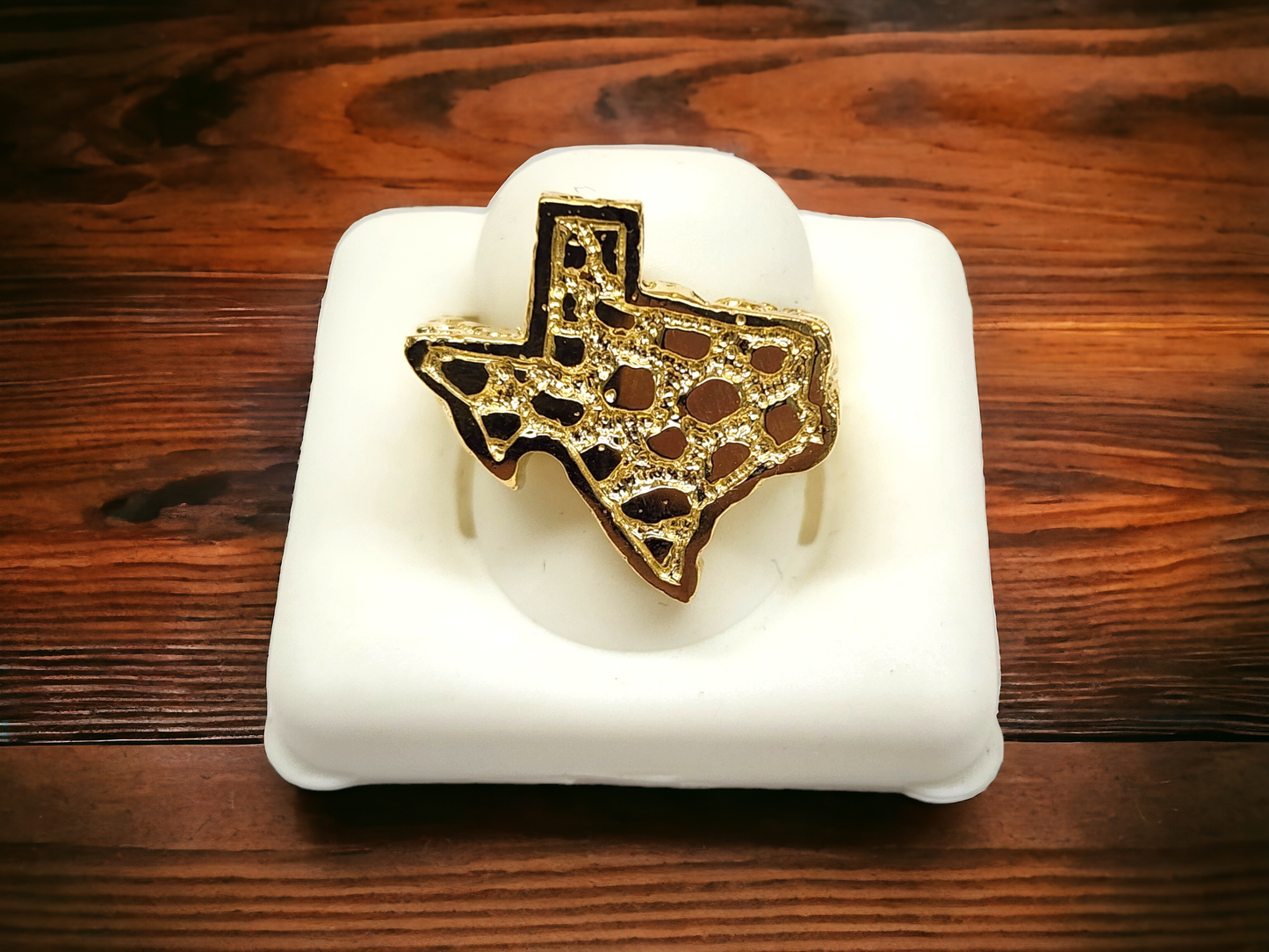 10kt Gold Texas ring